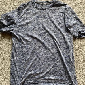 reebok workout athletic shirt